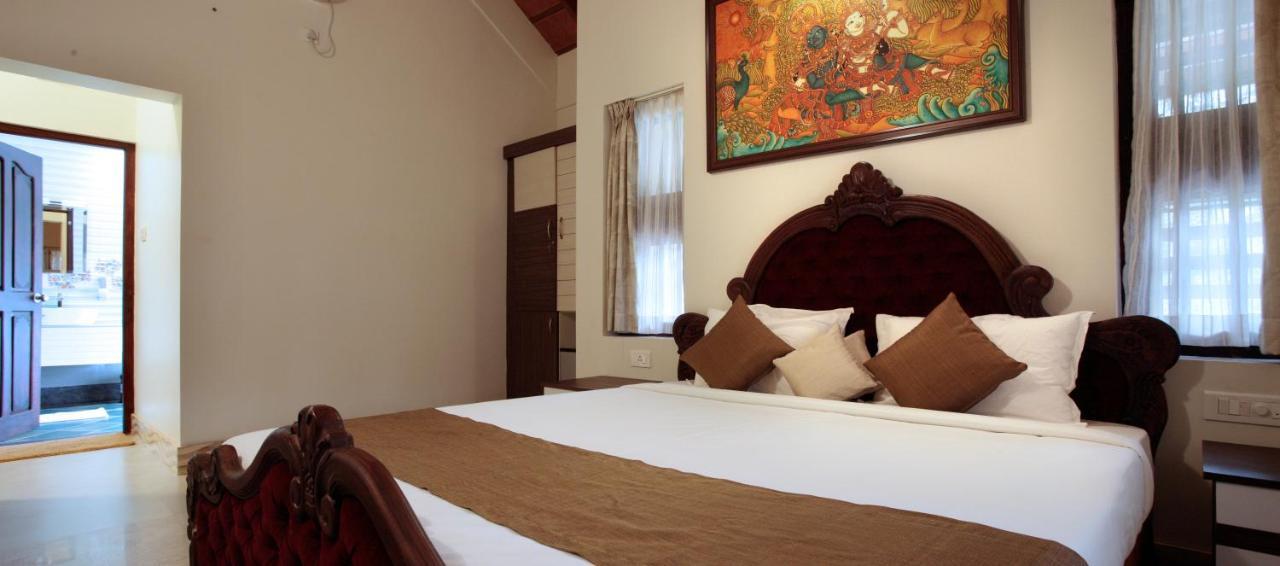 Neelambari Resorts Urakam Bagian luar foto